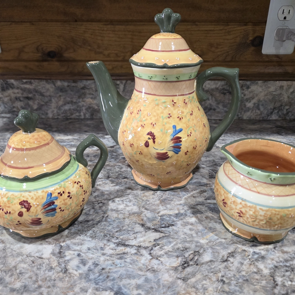GANZ Multicolor Ceramic Tea Set with Rooster Design